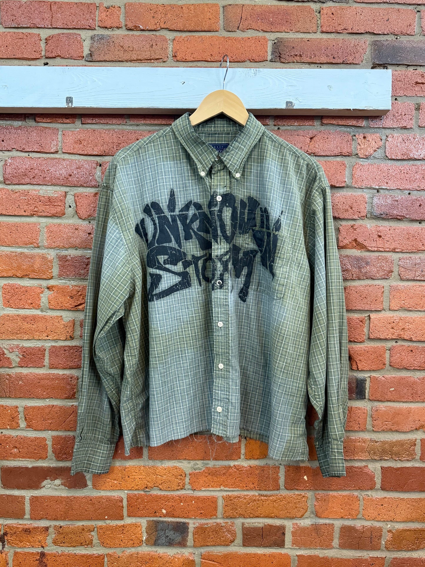 1 of 1 cropped button up