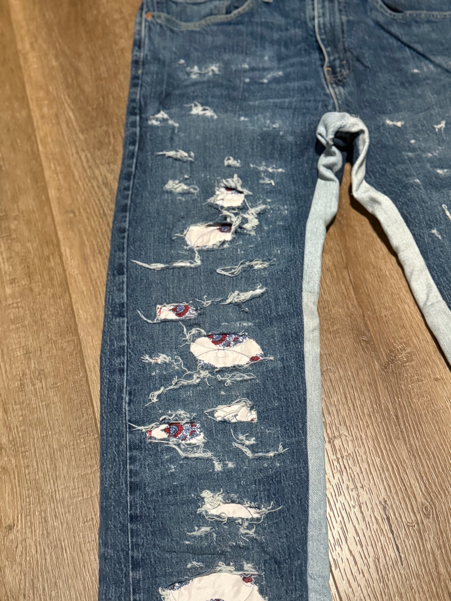 1 of 1 Levi’s Jeans